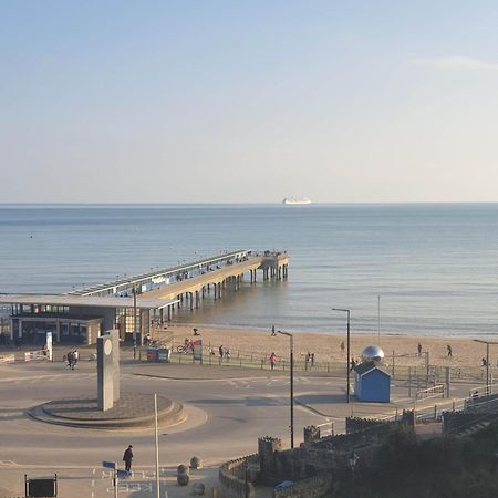 Beachfront Apartment With Bbq Sun Deck Bournemouth Ngoại thất bức ảnh