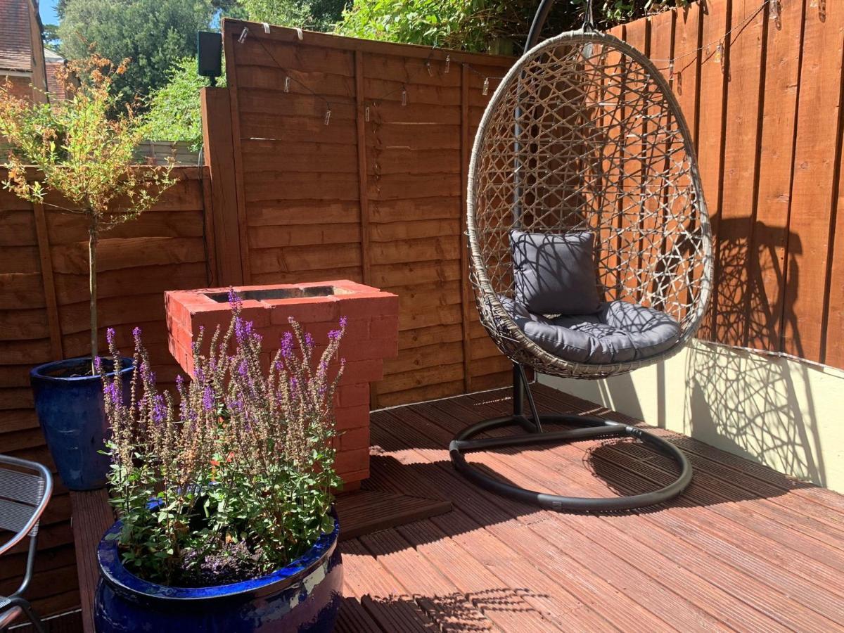 Beachfront Apartment With Bbq Sun Deck Bournemouth Ngoại thất bức ảnh